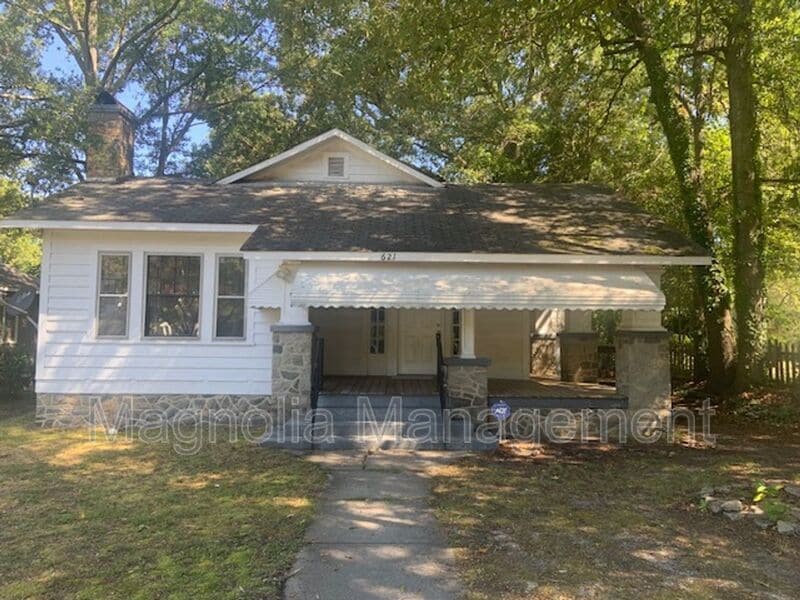 621 E Montgomery St in Henderson, NC - Building Photo