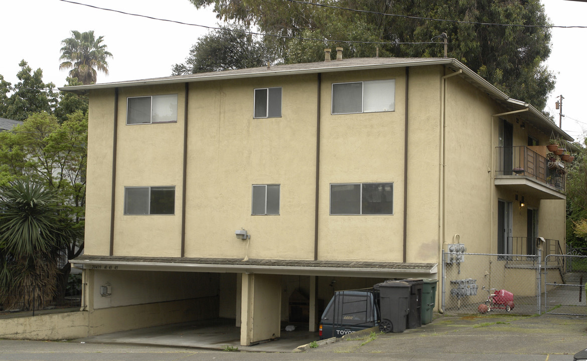 20439 John Dr in Castro Valley, CA - Building Photo