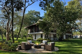 17010 SW 77th Ave in Palmetto Bay, FL - Building Photo - Building Photo