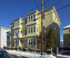 215 Davis St Apartments