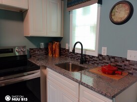 308 Lowrance Ave in Kannapolis, NC - Building Photo