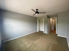 5215 Main St E in Maple Plain, MN - Building Photo - Building Photo