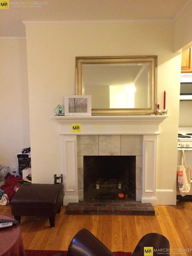 19 Joy St in Boston, MA - Building Photo - Building Photo