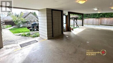 2062 Haywood Ave in West Vancouver, BC - Building Photo - Building Photo