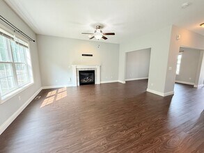 2514 Grey Fox Trail in Bloomington, IL - Building Photo - Building Photo