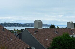 84 Anchorage Rd in Sausalito, CA - Building Photo