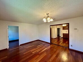 815 Canyon Rd in Redwood City, CA - Building Photo - Building Photo