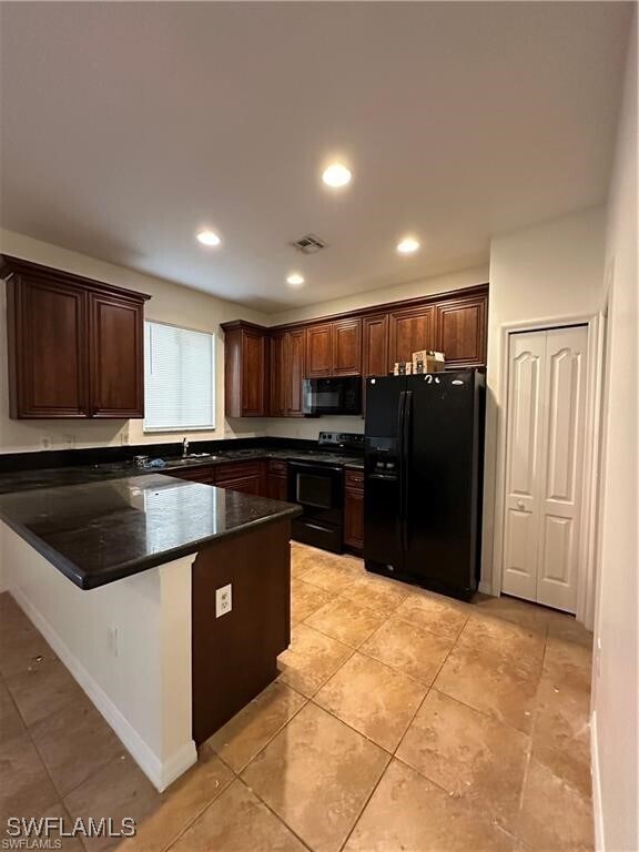 10211 Tin Maple Dr in Estero, FL - Building Photo - Building Photo