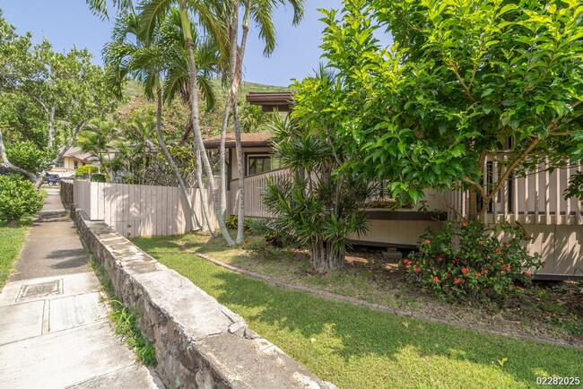 1411 Honokahua St in Honolulu, HI - Building Photo - Building Photo