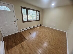 61 Deer Hill Rd in Wurtsboro, NY - Building Photo - Building Photo