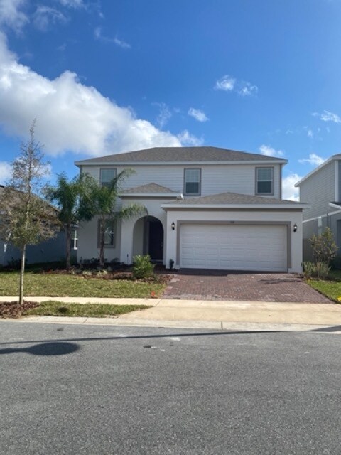 539 Potere Dr in Davenport, FL - Foto de edificio