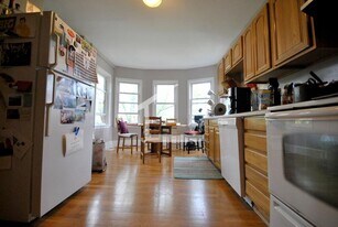 45 Addington Rd in Brookline, MA - Building Photo