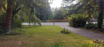 14034 84th Ave NE in Kirkland, WA - Building Photo