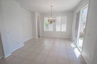 19730 Byrne Pl in Santa Clarita, CA - Building Photo - Building Photo