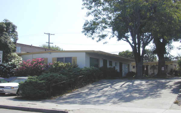 4019-4025 Winona Ave in San Diego, CA - Building Photo - Building Photo