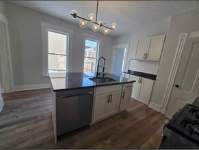 4614 Carter Ave in Cincinnati, OH - Building Photo - Building Photo