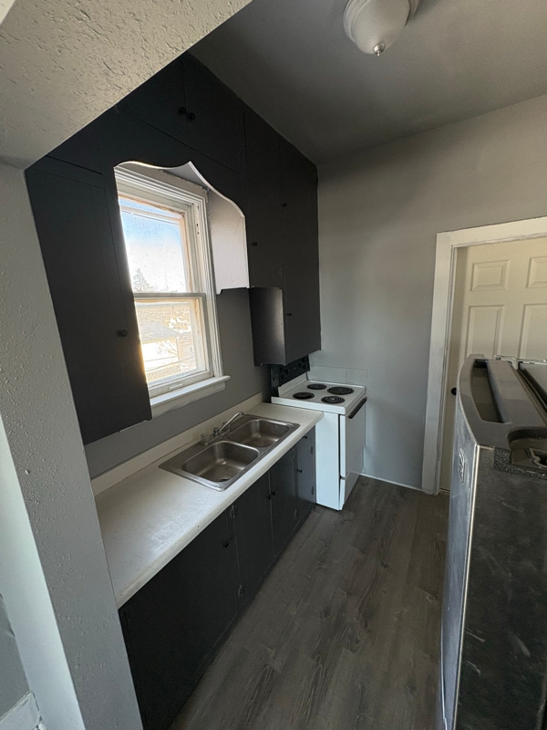 603 Albion Ave, Unit 4 in Fairmont, MN - Building Photo - Building Photo