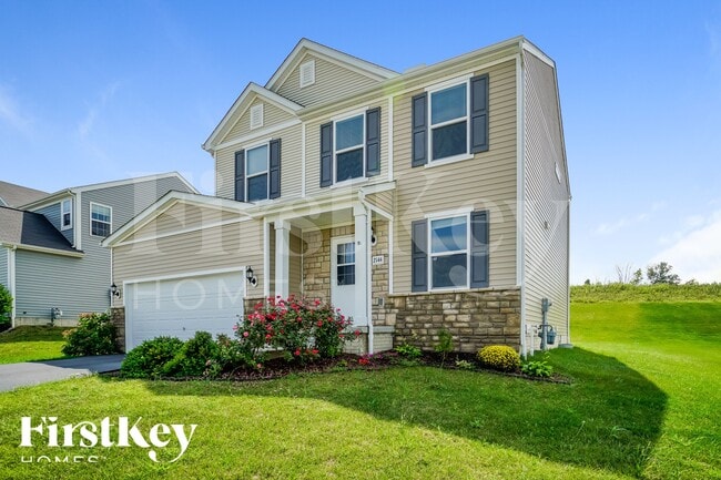 2144 Greencrest Way in Lancaster, OH - Building Photo - Building Photo