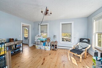 24 Creeper Hill Rd in Grafton, MA - Building Photo - Building Photo