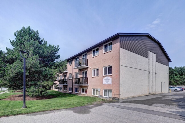 property at 375-375 Belsyde Ave E