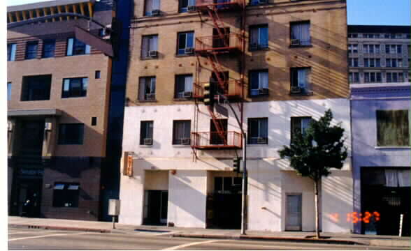 Dewey Hotel Apartments in Los Angeles, CA - Building Photo - Building Photo