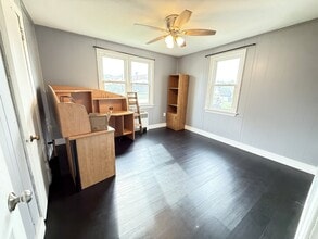 1109 W Beech St in Norristown, PA - Building Photo - Building Photo