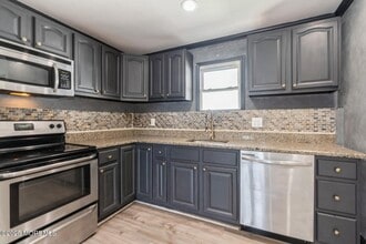 52 Atlantic St in Highlands, NJ - Building Photo - Building Photo