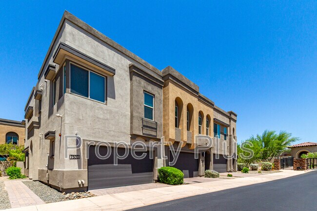 7500 E Via De Luna Dr in Scottsdale, AZ - Building Photo - Building Photo