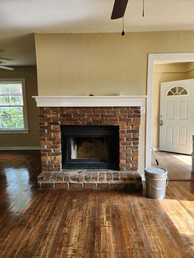 1506 Yancey St in Tallahassee, FL - Building Photo - Building Photo
