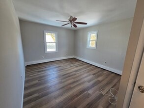 2461 Susquehanna Rd, Unit 2nd Floor in Abington, PA - Building Photo - Building Photo