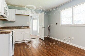 6766 Sunset Ln in Lithia Springs, GA - Building Photo - Building Photo