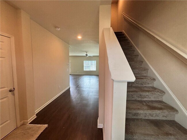 160 Innis Brk Cir in Cartersville, GA - Building Photo - Building Photo