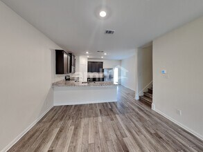 1126 Treeta Trail in Kyle, TX - Building Photo - Building Photo