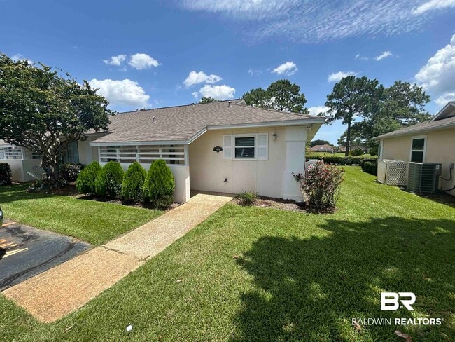 property at 9474 Villas Dr