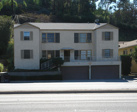 1136 Verdugo Rd in Glendale, CA - Building Photo - Building Photo