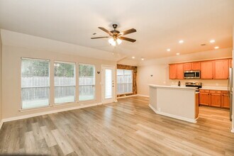 1721 Duck Cove Dr in Aubrey, TX - Building Photo - Building Photo