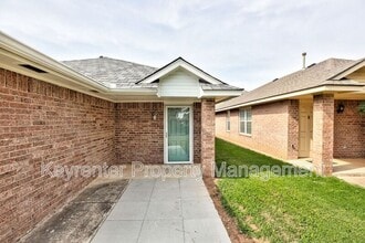 932 Beaumont Square in Norman, OK - Building Photo - Building Photo
