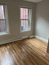 24 Sheafe St, Unit #6 in Boston, MA - Foto de edificio - Building Photo
