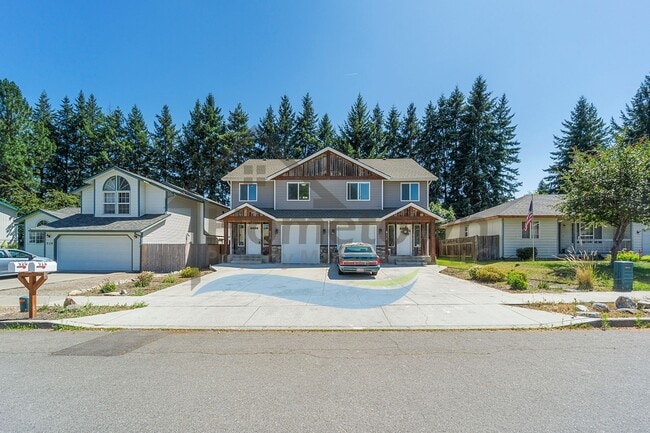 920 E Spruce Ave in Coeur d'Alene, ID - Building Photo - Building Photo