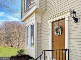 3400 Oak W Dr in Ellicott City, MD - Building Photo