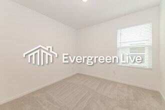 2061 Sulky Ln in Aubrey, TX - Building Photo - Building Photo