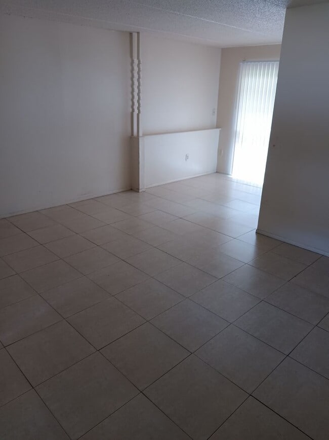 1906 Honour Rd in Orlando, FL - Building Photo - Building Photo