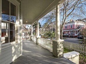 208 W 35th St in Savannah, GA - Building Photo - Building Photo