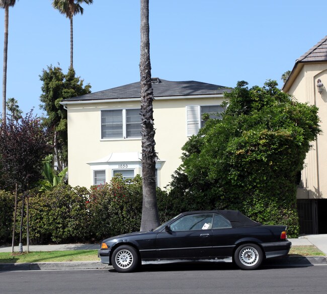 1030 5th St in Santa Monica, CA - Foto de edificio - Building Photo