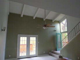 3300 Clawson Rd, Unit B in Austin, TX - Building Photo