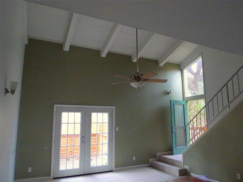 3300 Clawson Rd, Unit B in Austin, TX - Building Photo