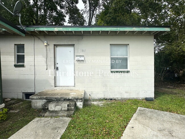 property at 1861 Bisbee St