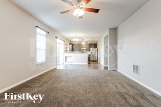 10463 Hunters Crossing Blvd in Indianapolis, IN - Building Photo - Building Photo