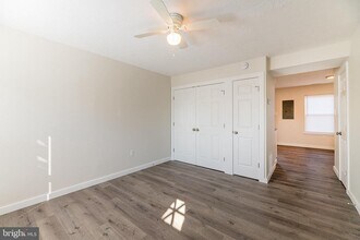 527 Gray Ave in Winchester, VA - Building Photo - Building Photo