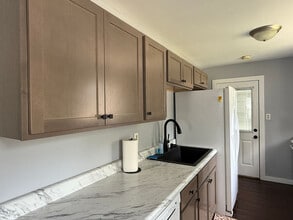 501 N Dickson St in Michigan City, IN - Foto de edificio - Building Photo